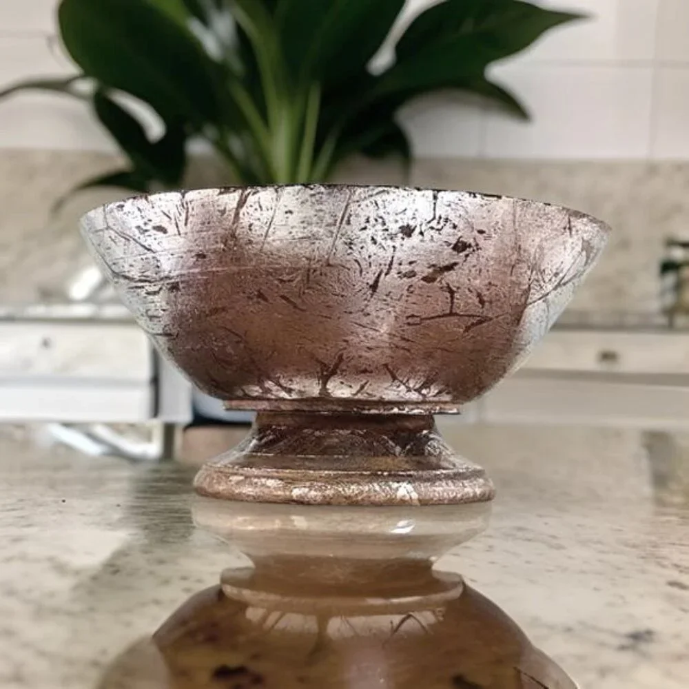 NEW without TAGS Pier 1 Mango Wood Glossy Carved Bowl